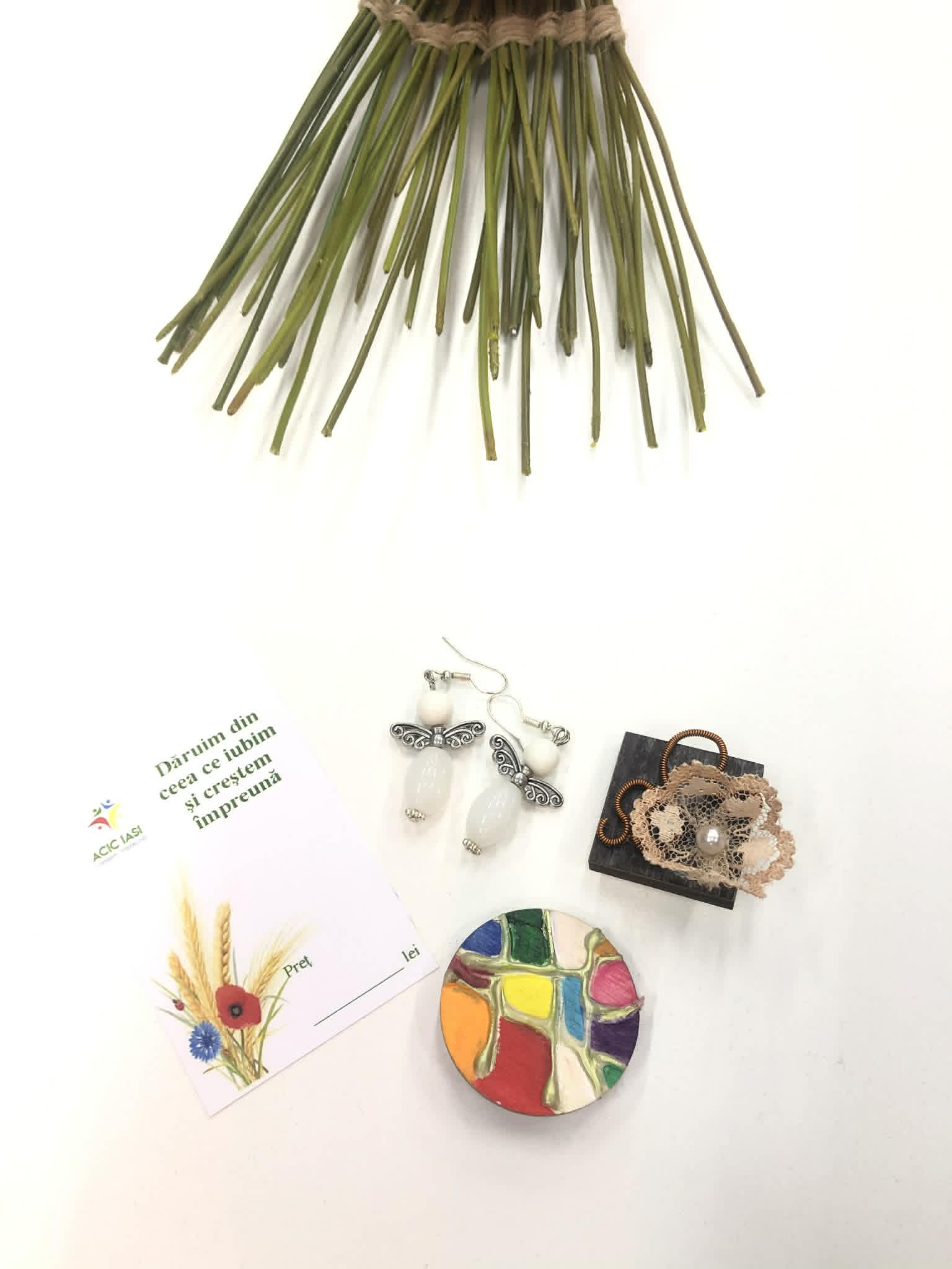 Obiecte handmade realizate în atelierele creative ACIC